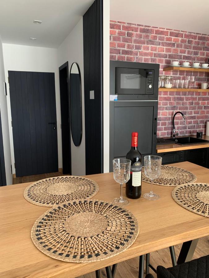 Luxury Diamantes One Bedroom Apartment *